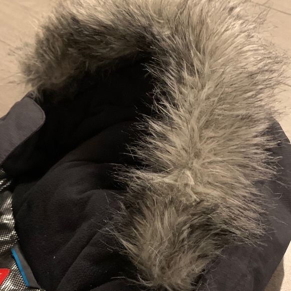 Columbia kids winter jacket - Picture 5 of 9